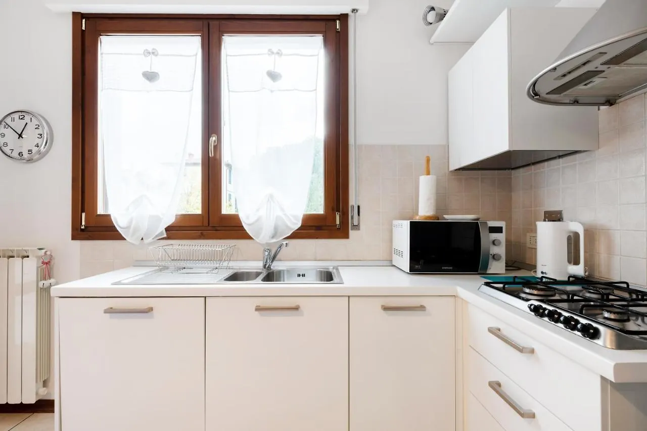Firenze Nova Comfortable Apartament With Terrace 0*,  Italia